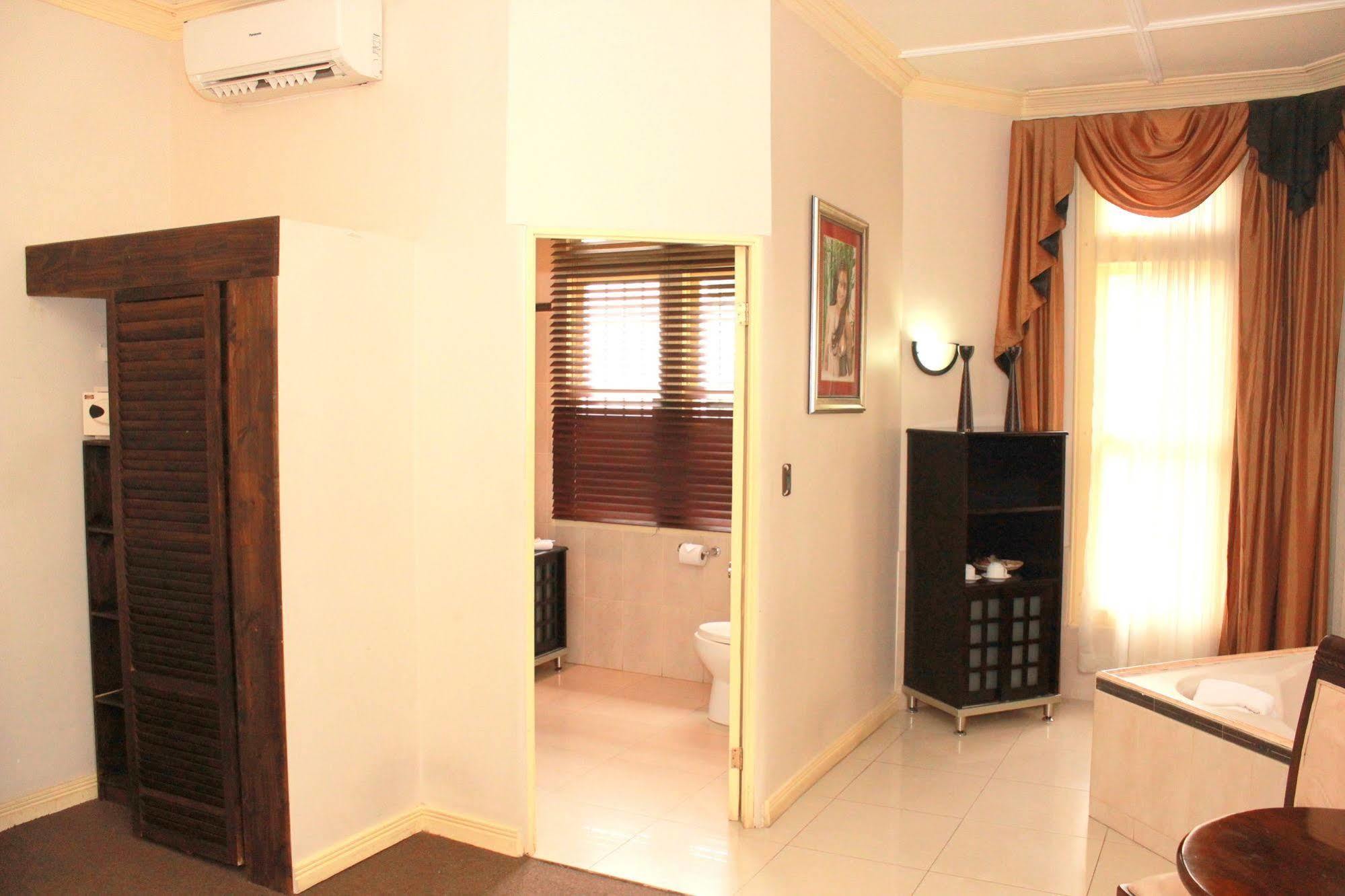 Hotel Sportsmens - Gentlemen's Club (adults Only) San José